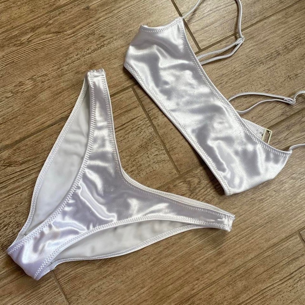 Triangl satin bikini set